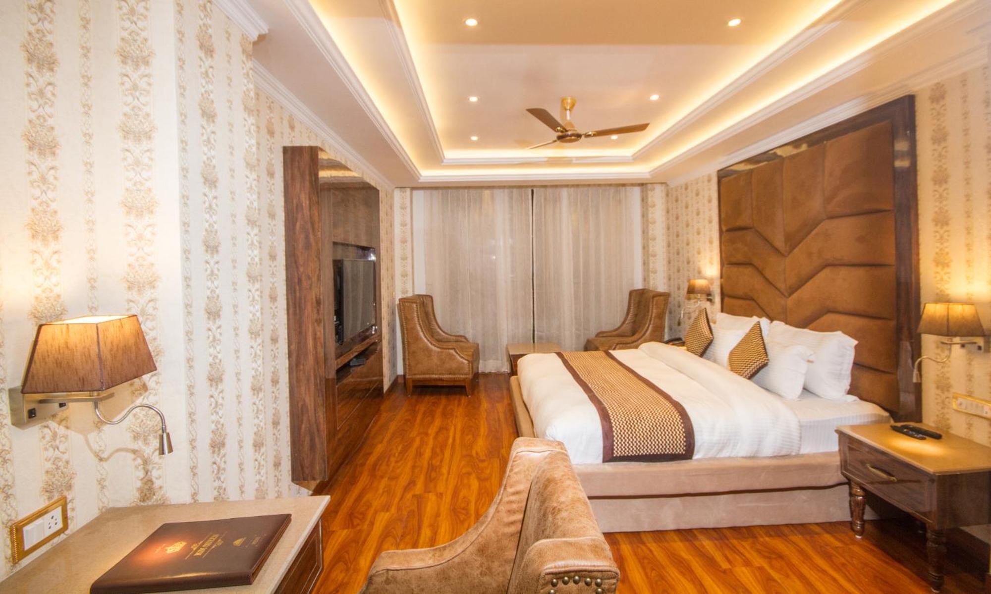 Grand Him Queen Ac Centralized Dharamshala Exterior foto